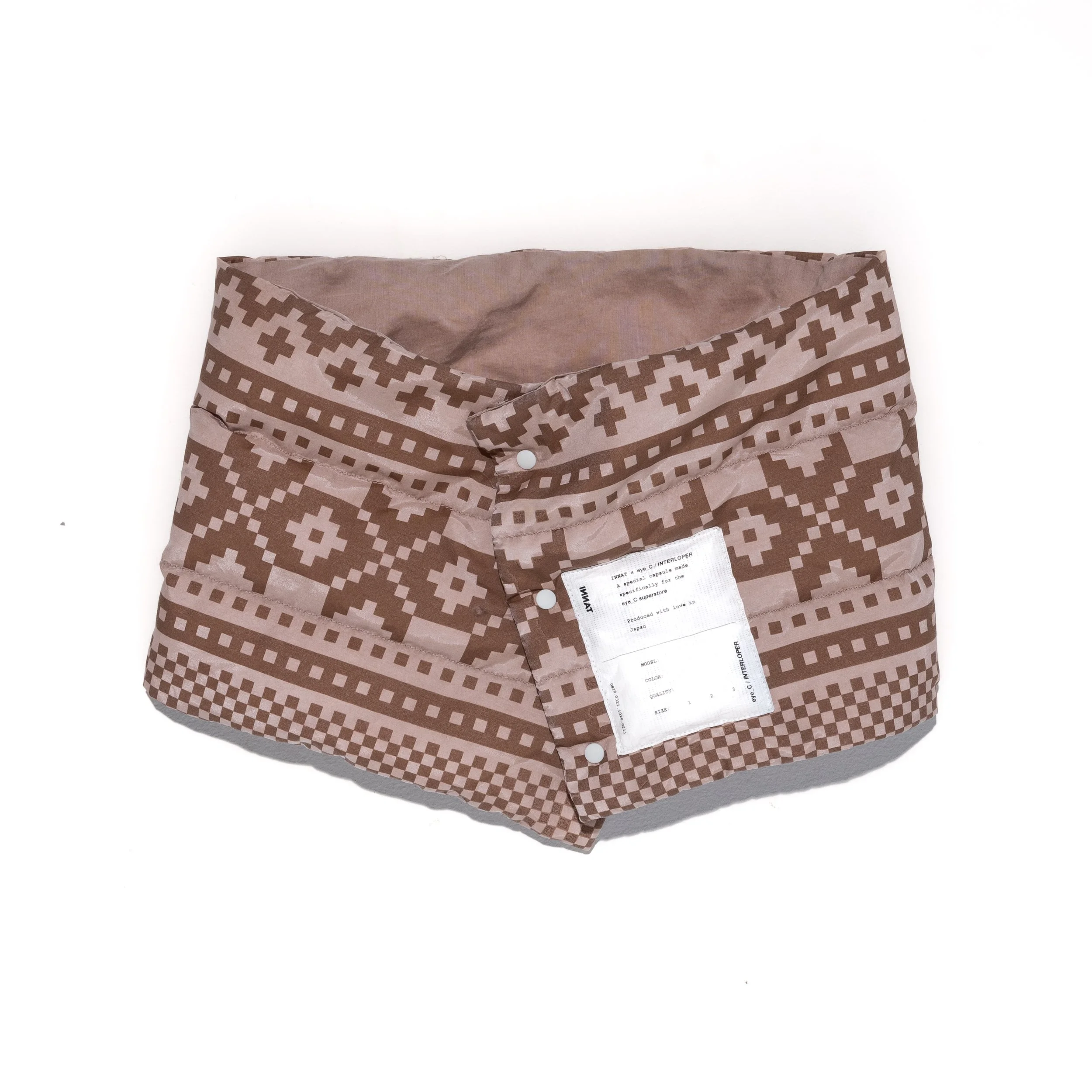 INTERLOPER / eye_C x INNAT 'Nordic Snood' — eye_C